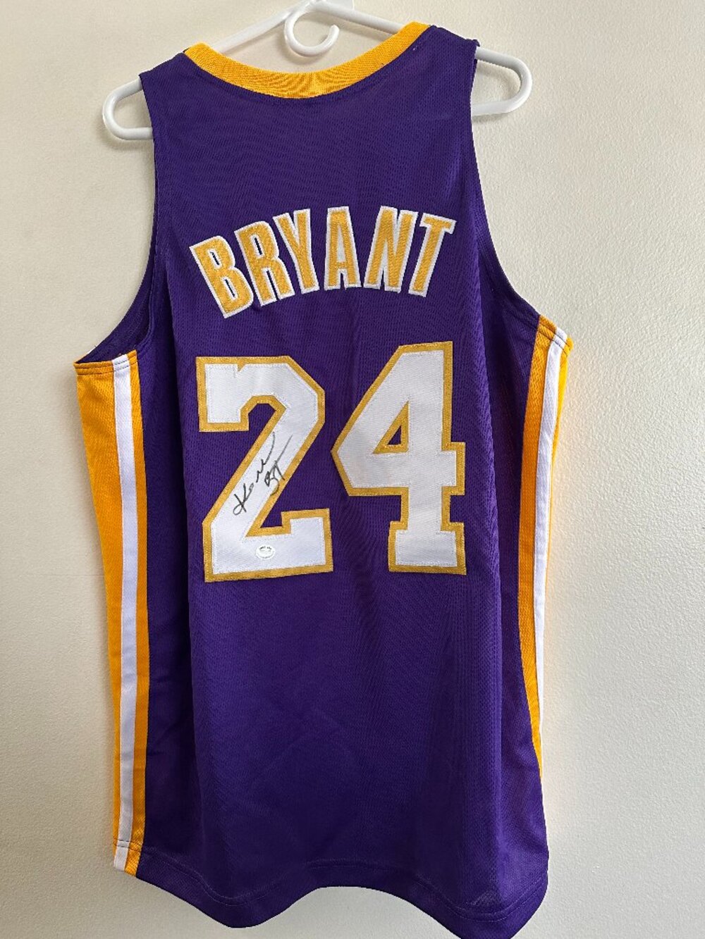 KOBE BRYANT SIGNED LOS ANGELES LAKERS AUTOGRAPHED CUSTOM JERSEY W/COA Large 202